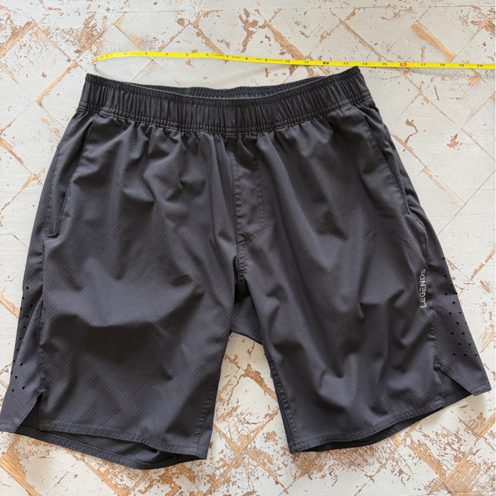 Legend Men’s Black Athletic Shorts Medium